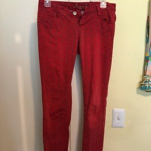 Red patterned skinny pants